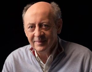 Billy Collins ensina escrita e poesia