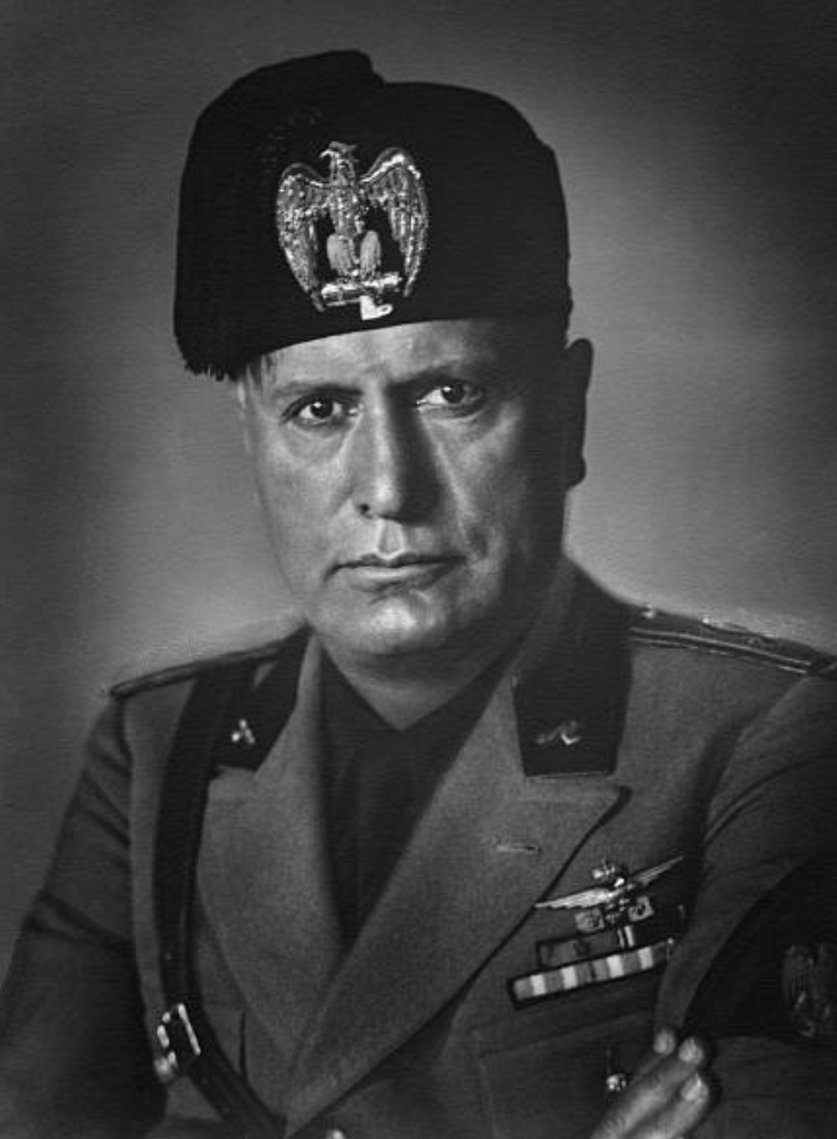 Cei mai buni autori politici: Mussolini