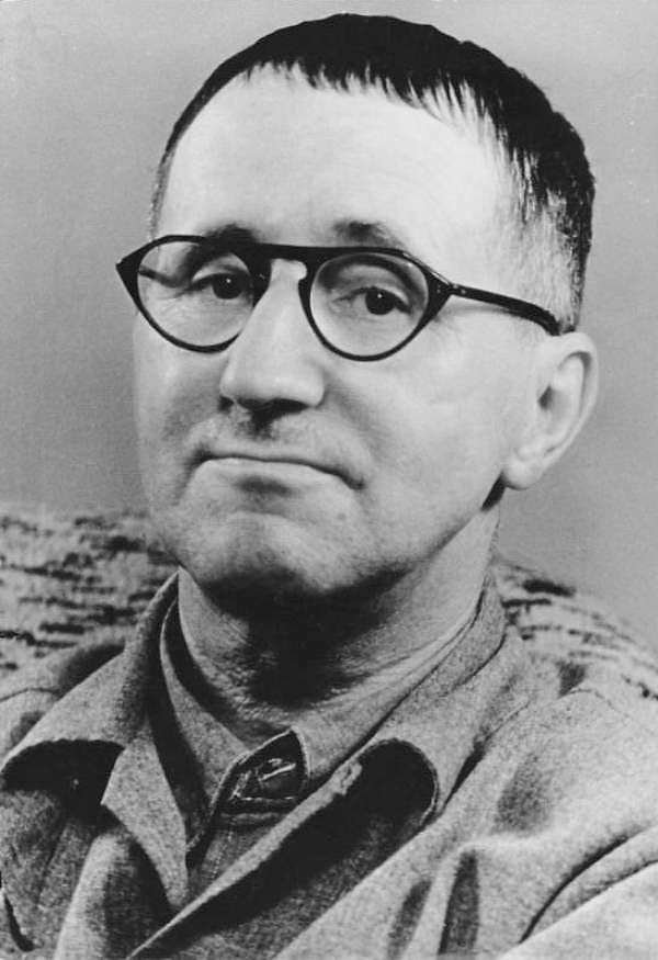 Brecht en 1954