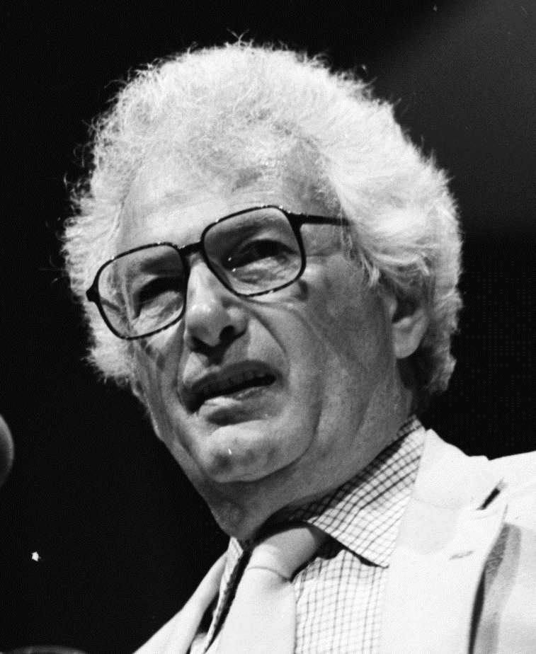 En İyi Hiciv Yazarları: Joseph Heller