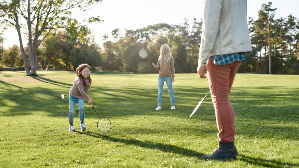 Ensaios sobre badminton: razões pelas quais as crianças devem jogar badminton