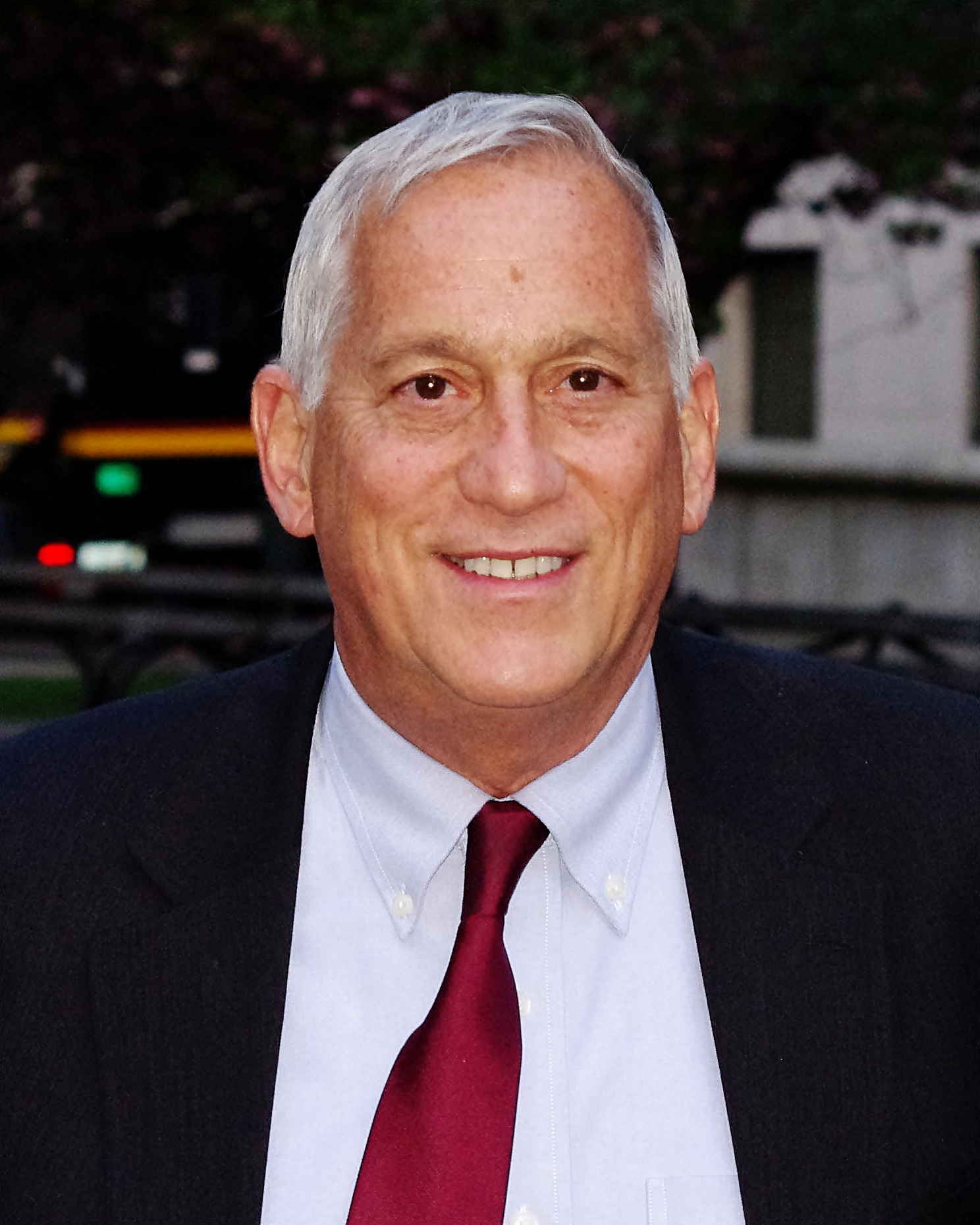 Walter Isaacson