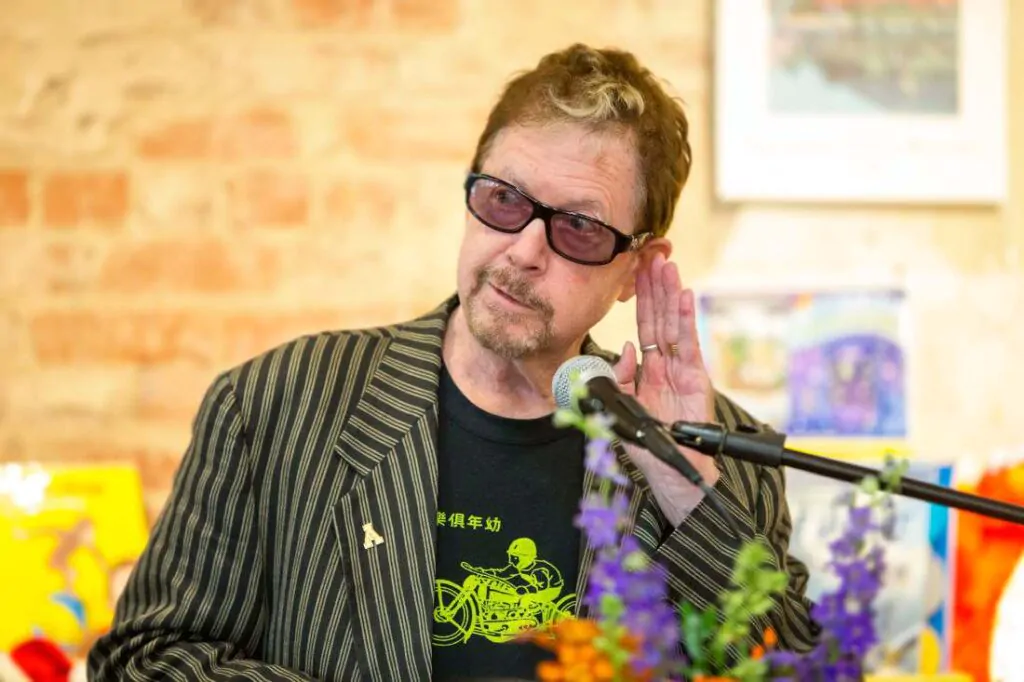 tom robbins