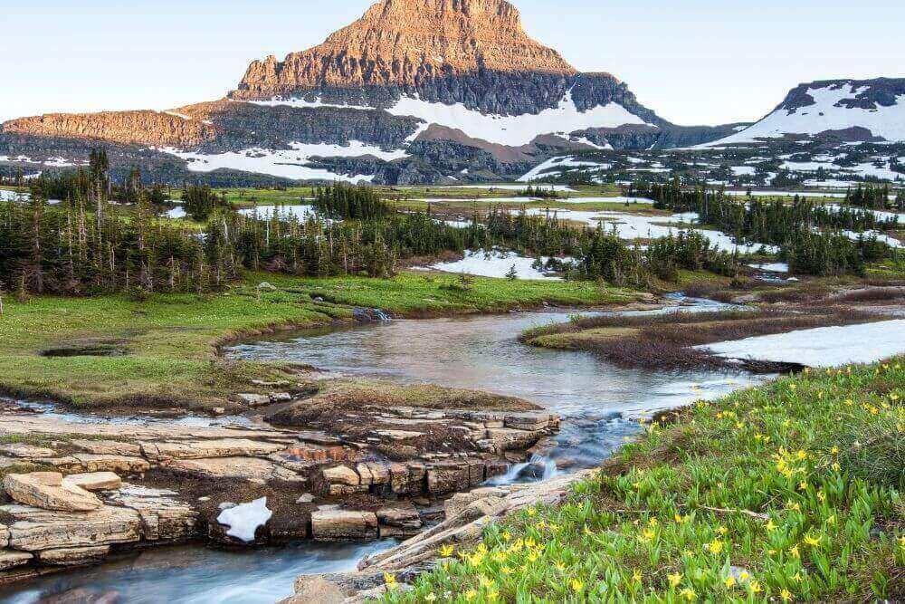 Bella natura al passo logan, parco nazionale del ghiacciaio, mt in estate