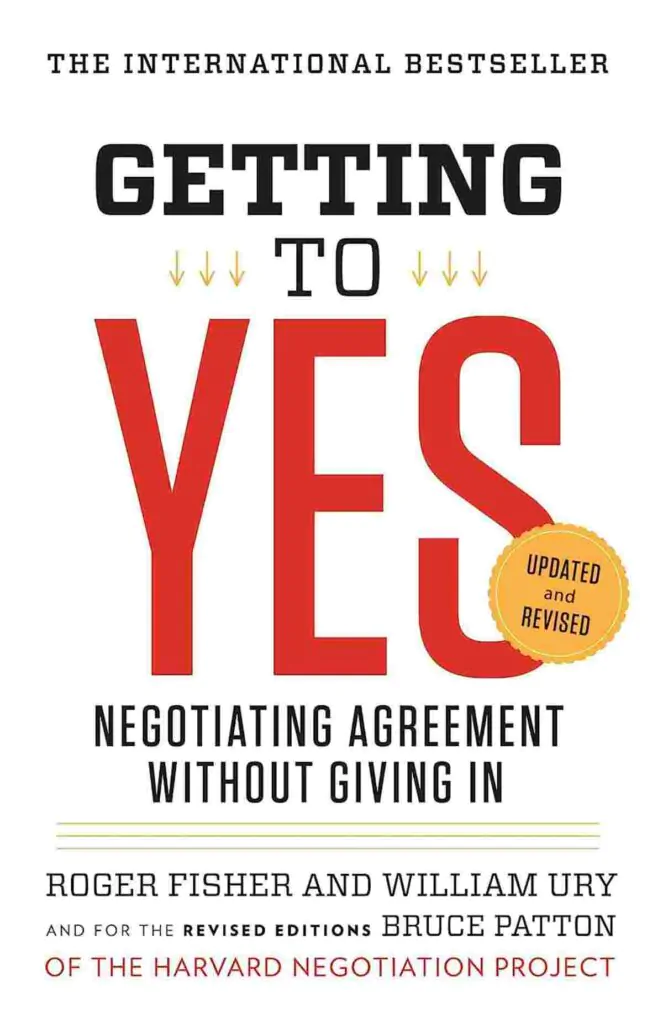 Portada del libro Getting To Yes: Negociar un acuerdo sin ceder de Roger Fisher y William Ury